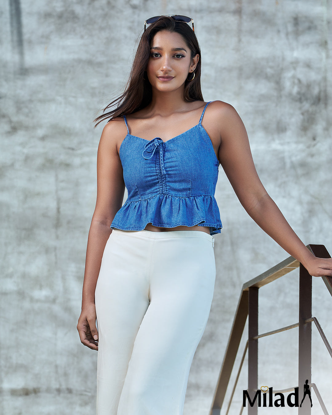 FRONT GATHERED CROP TOP