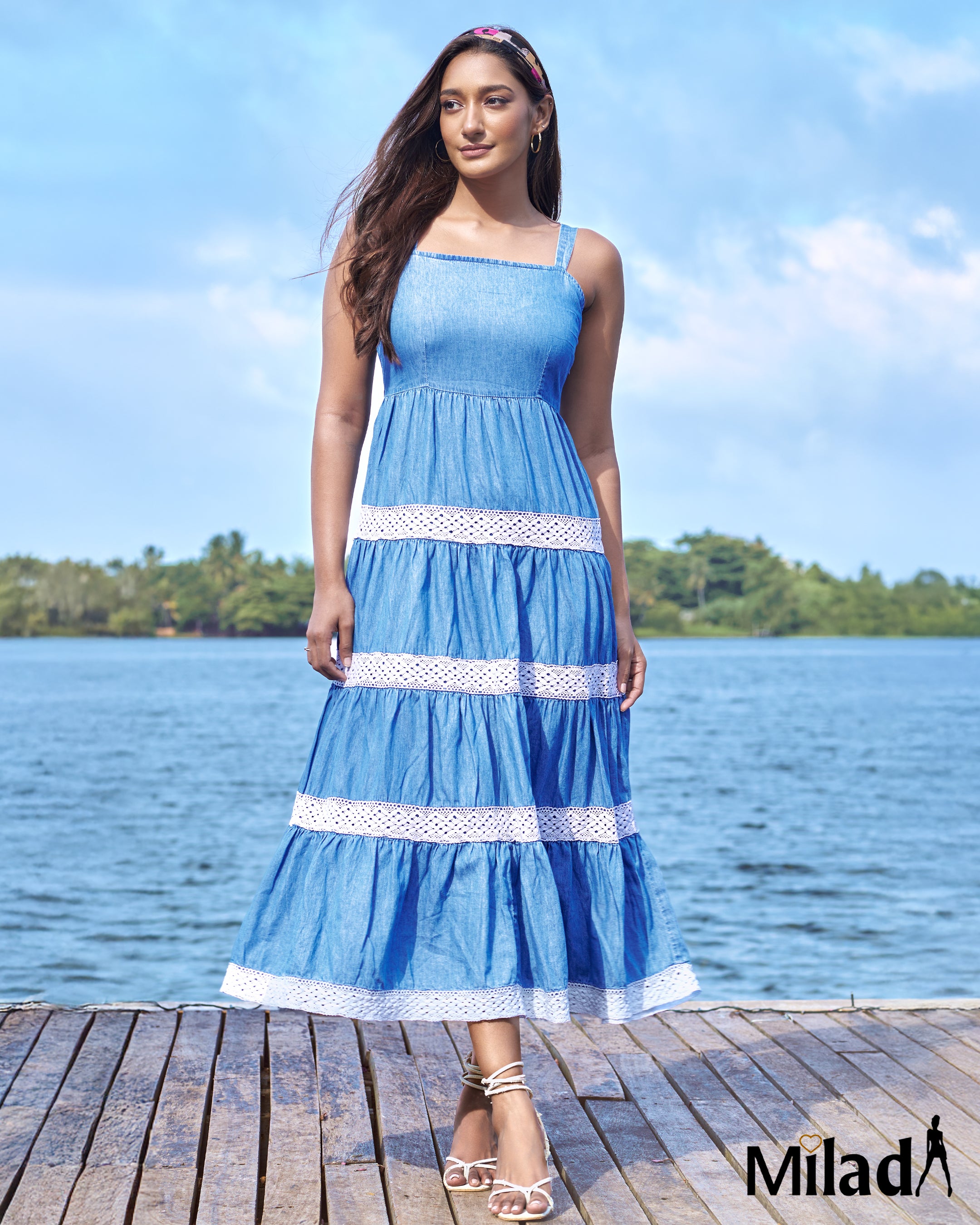 LACE TRIM INSERT TIERED MAXI DRESS