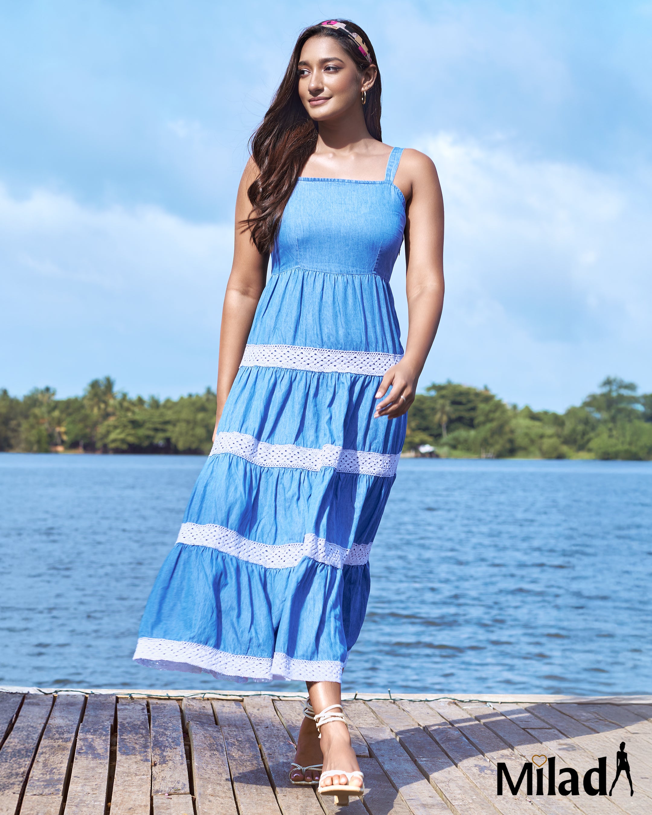 LACE TRIM INSERT TIERED MAXI DRESS